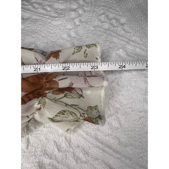 Floral Long Sleeve Dress - Picture 15 of 16